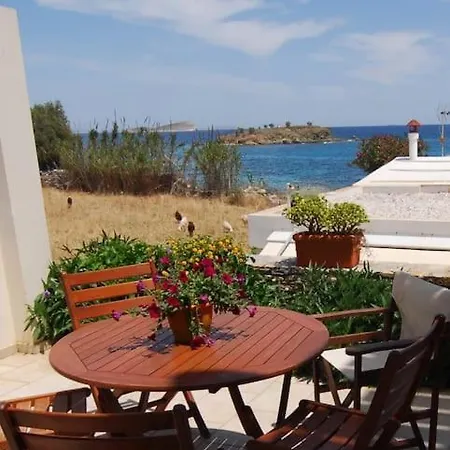 Syros Stilvi House Chrousa