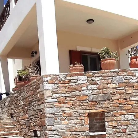 Syros Stilvi House Appartamento *